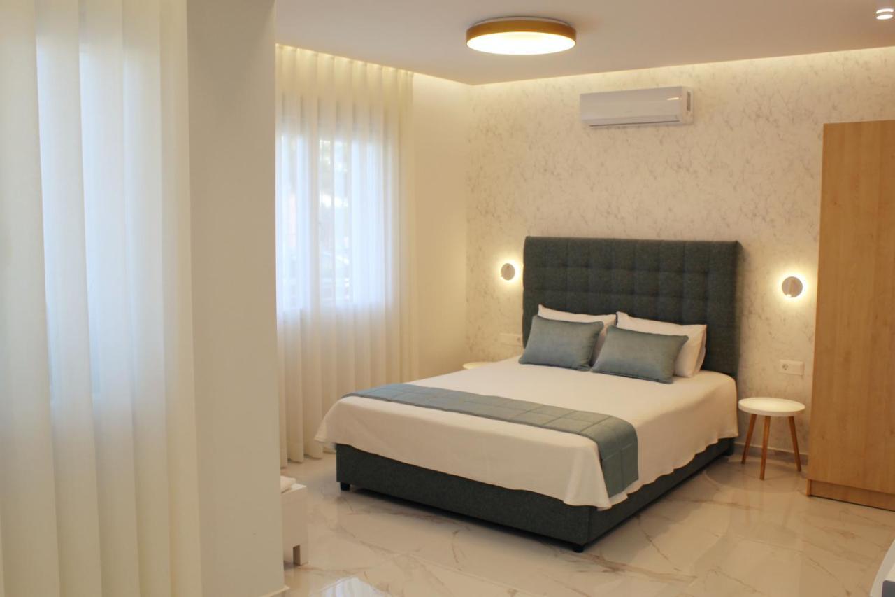 Saan Luxury Living Apartment Nea Kallikrateia Exterior photo
