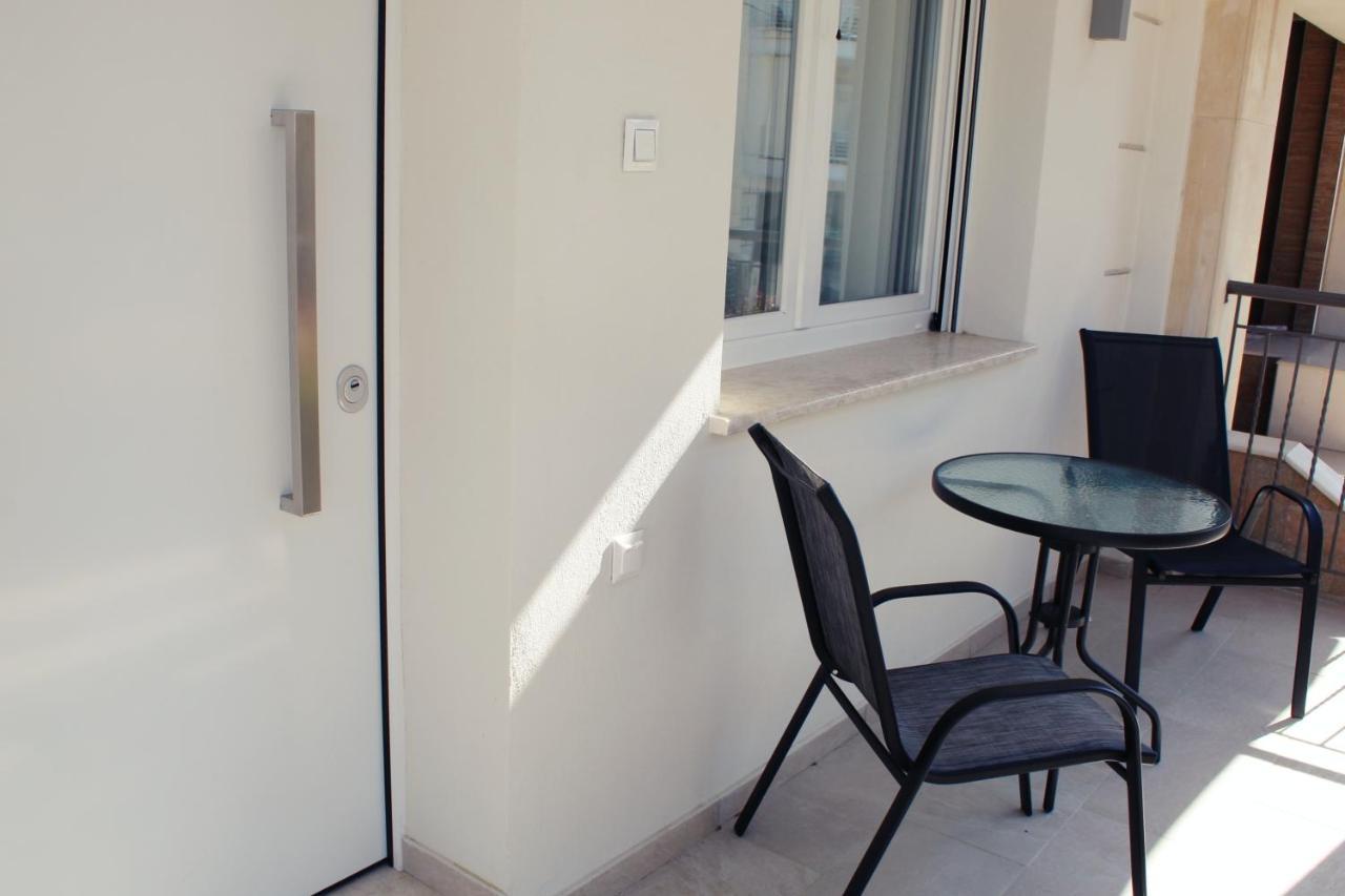 Saan Luxury Living Apartment Nea Kallikrateia Exterior photo