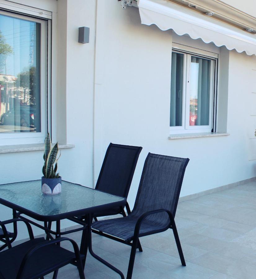 Saan Luxury Living Apartment Nea Kallikrateia Exterior photo